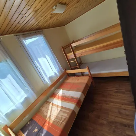 Letniskowe Owrac Сasa de vacaciones Polanica-Zdrój