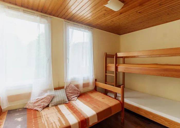 Letniskowe Owrac Holiday home Polanica-Zdroj